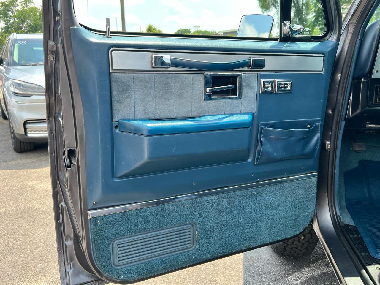 GMC K10  1987