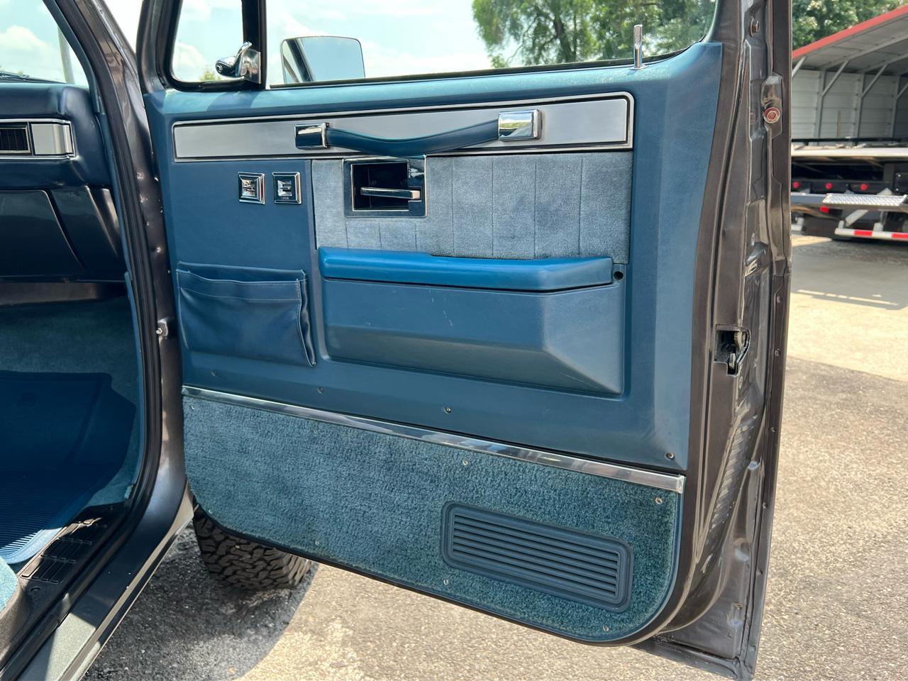GMC K10  1987