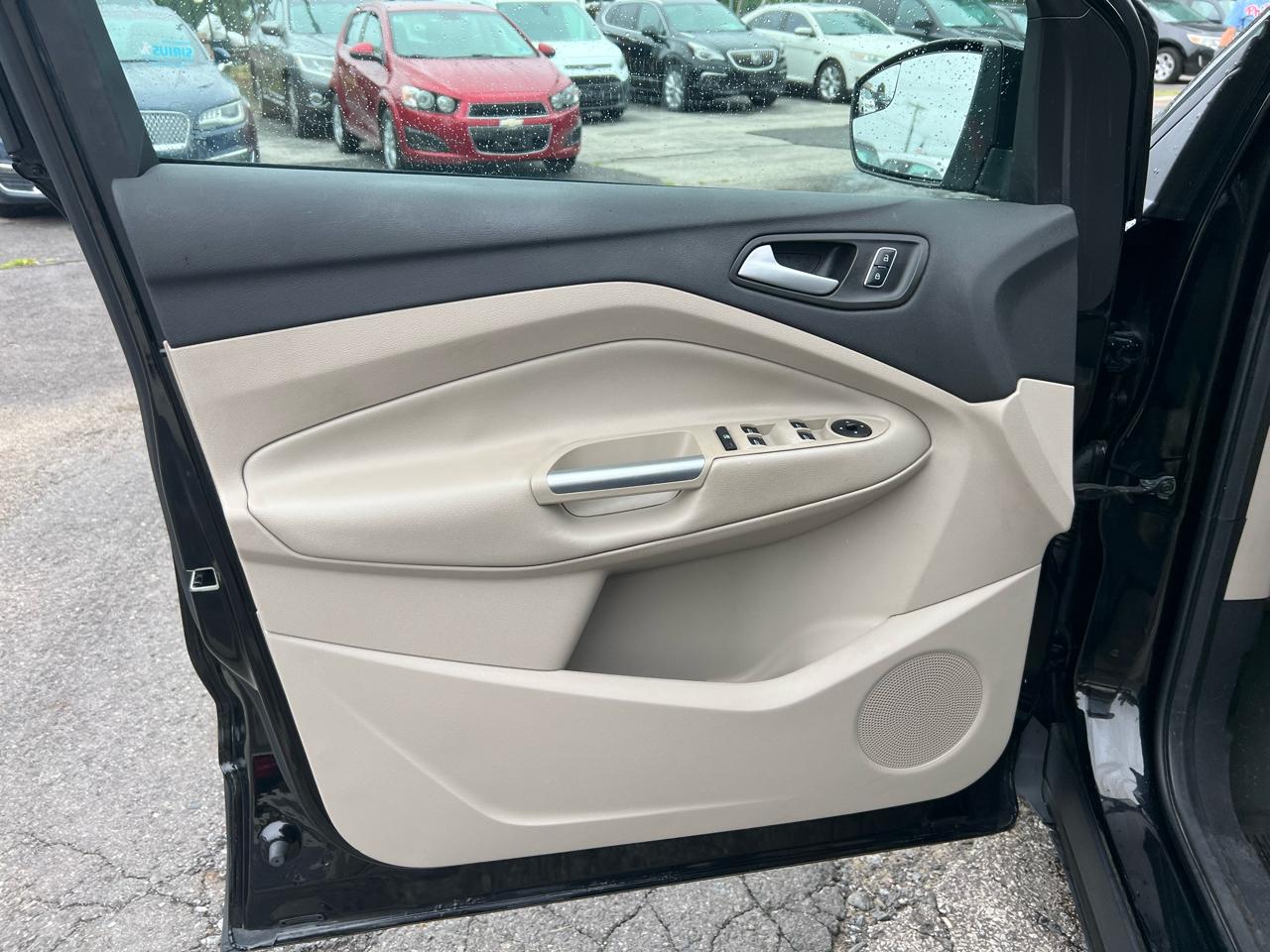 Ford Escape SE 4WD 2016