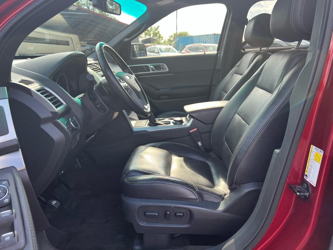 Ford Explorer Sport 4WD 2013