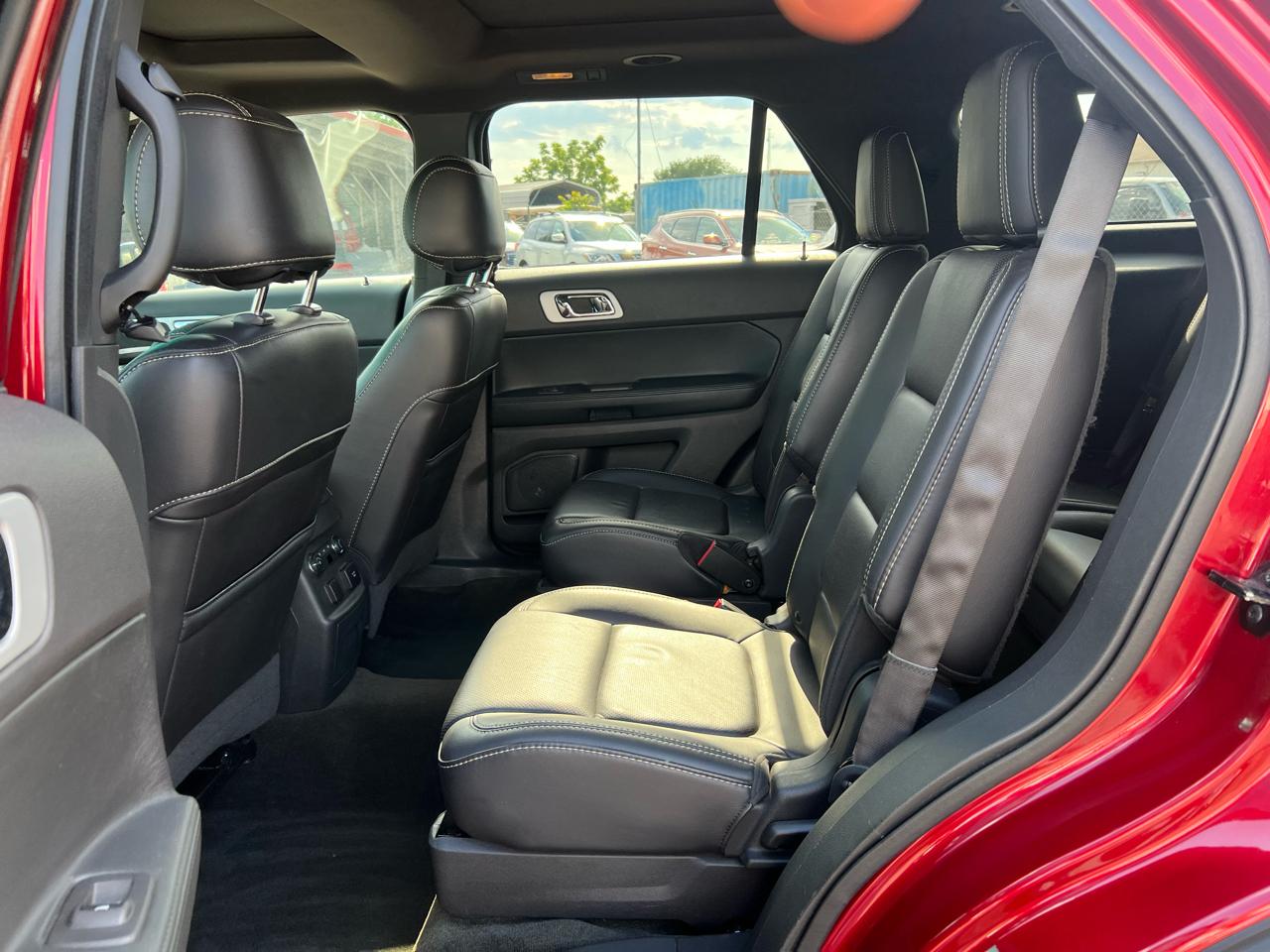 Ford Explorer Sport 4WD 2013