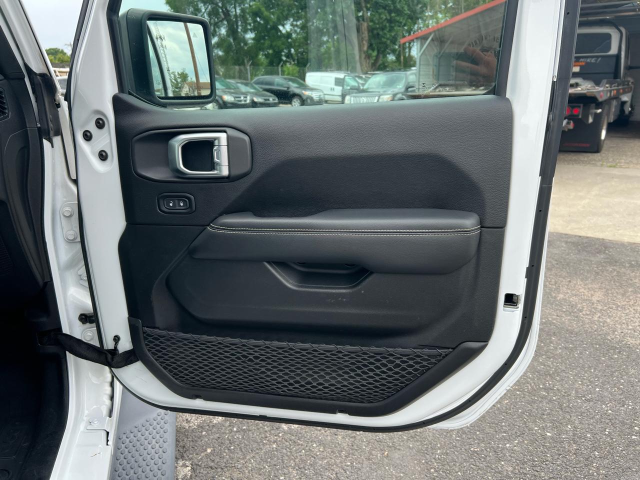 Jeep Wrangler Unlimited Sahara 2019