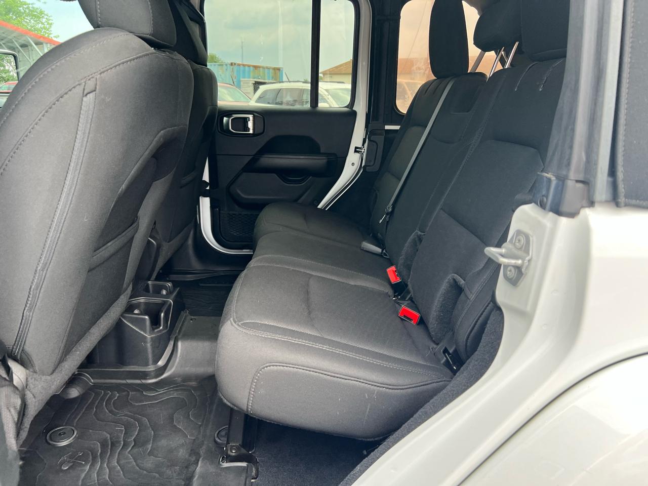 Jeep Wrangler Unlimited Sahara 2019