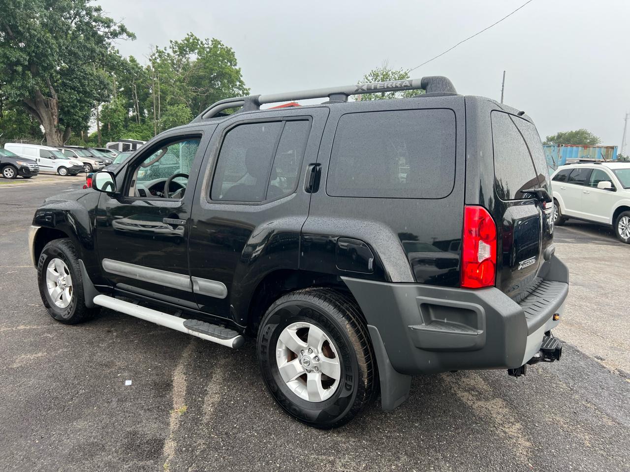 Nissan Xterra X 4WD 2012