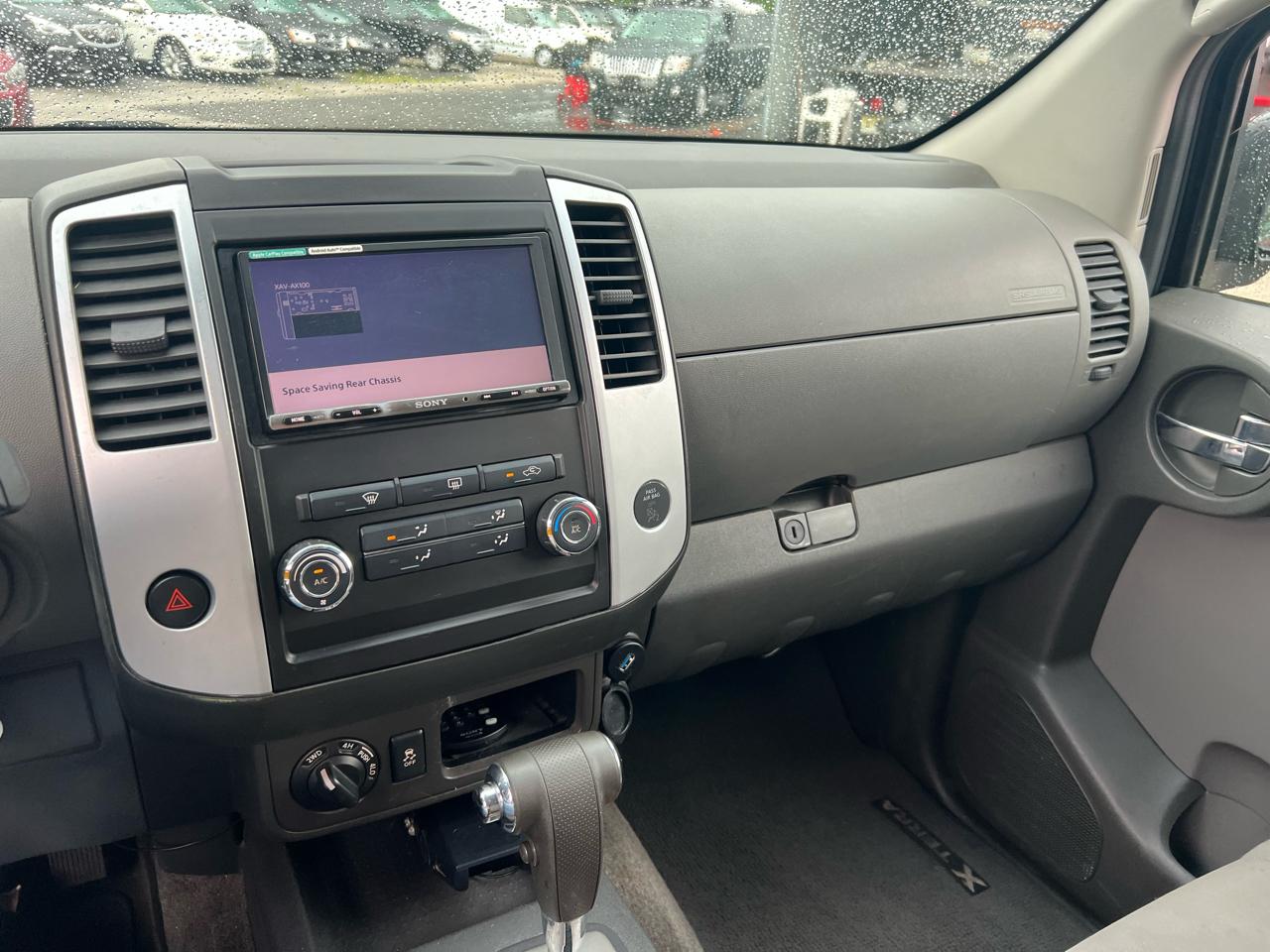 Nissan Xterra X 4WD 2012
