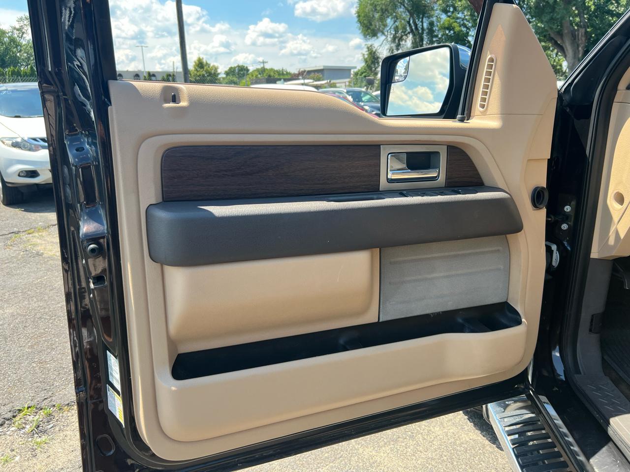 Ford F-150 Lariat SuperCrew 6.5-ft Box 4WD 2014