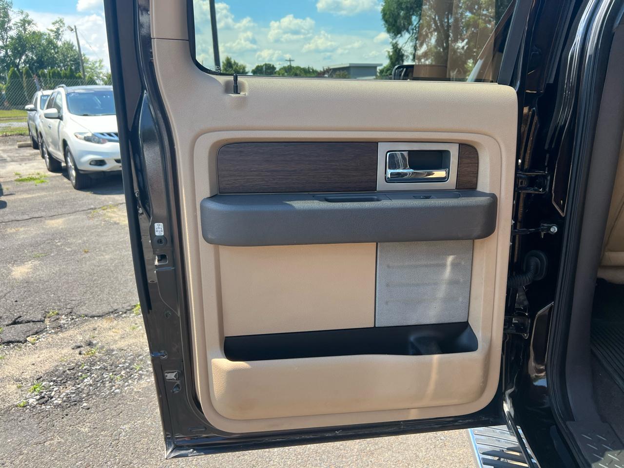 Ford F-150 Lariat SuperCrew 6.5-ft Box 4WD 2014