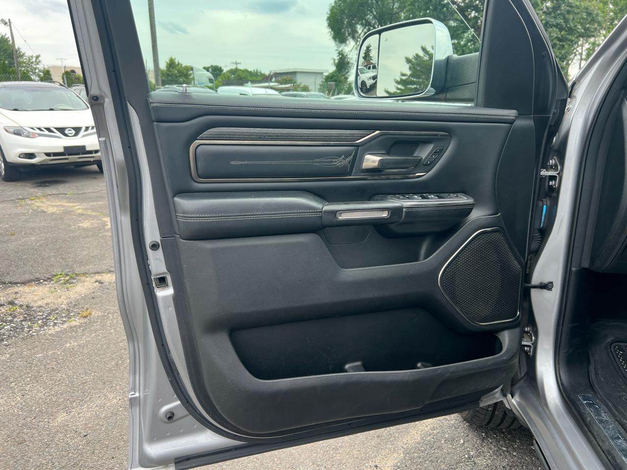 RAM 1500 Limited Crew Cab LWB 4WD 2019
