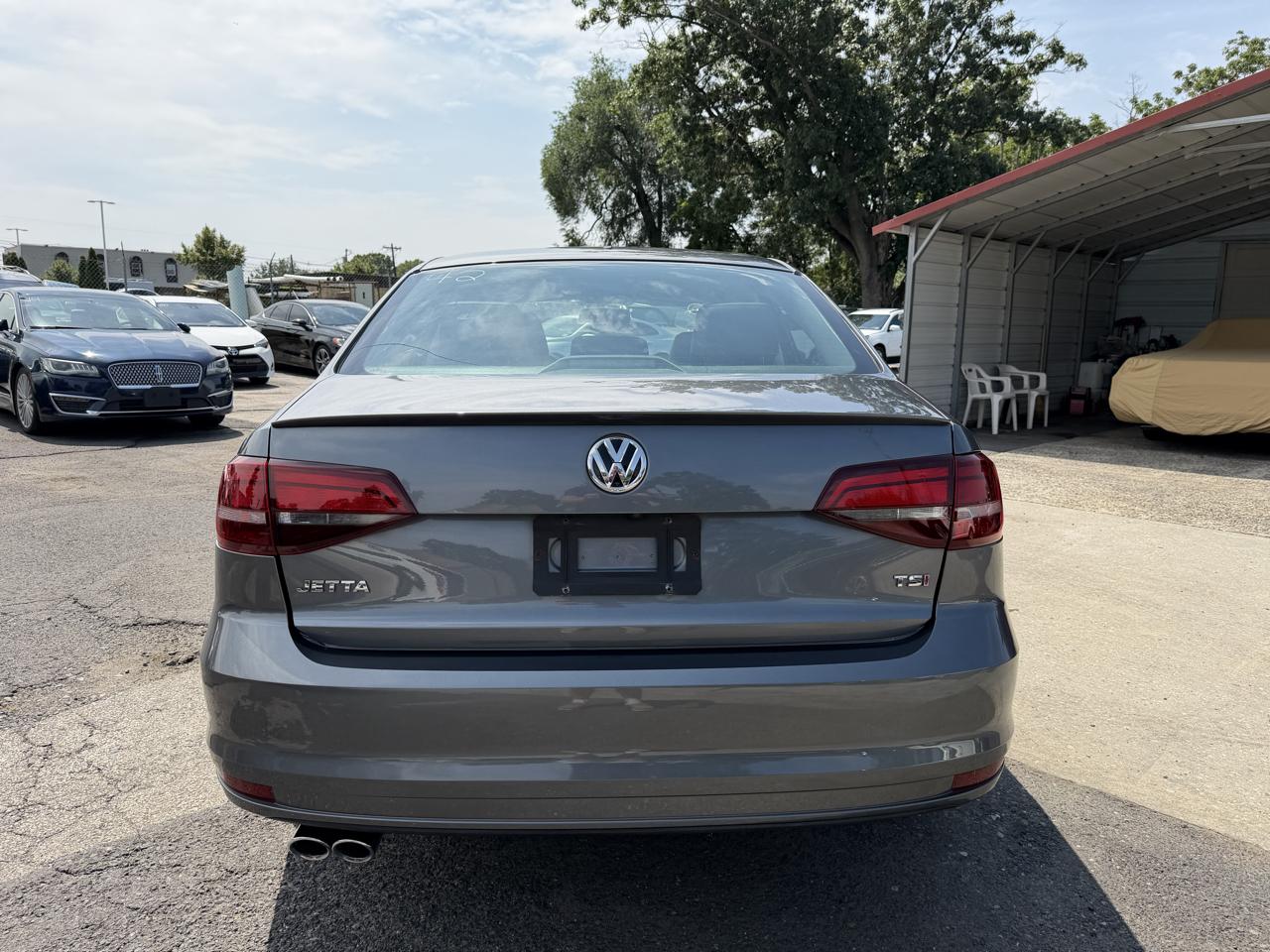 Volkswagen Jetta 1.4T SE 6A 2018