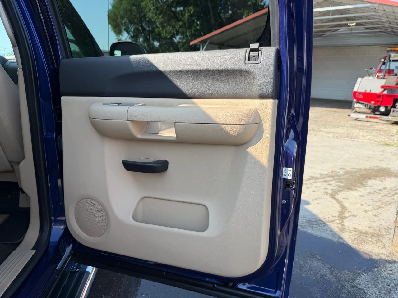 GMC Sierra 1500 4WD Crew Cab 147" SLE 2010
