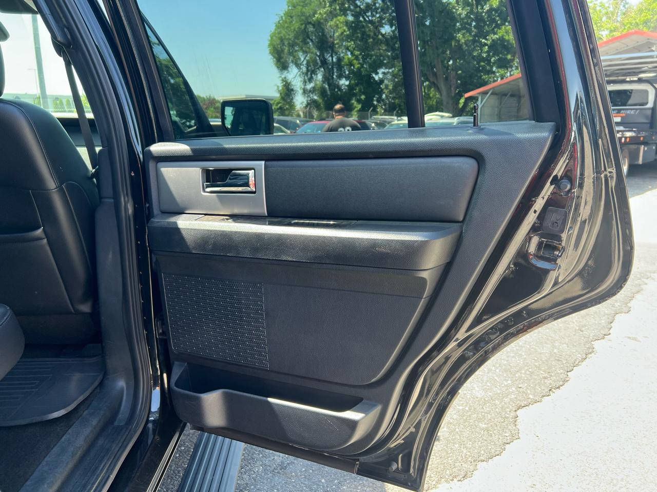 Ford Expedition Limited 4WD 2015