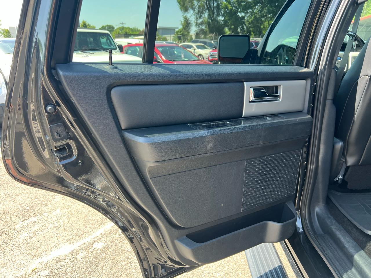 Ford Expedition Limited 4WD 2015