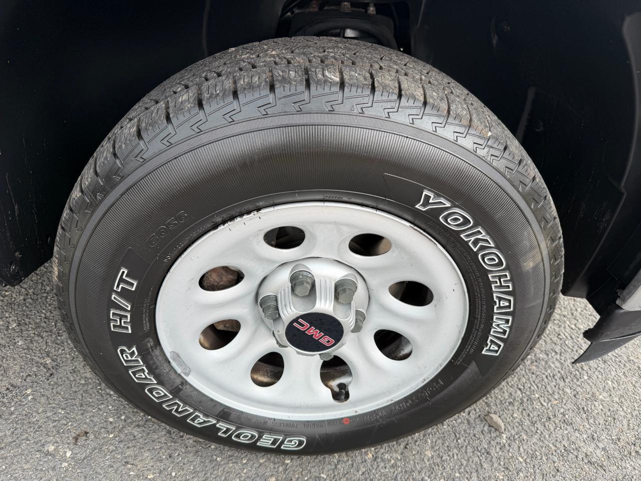 GMC Sierra 1500 2WD Reg Cab 133.0" Work Truck 2013