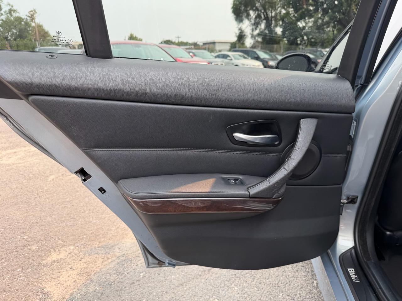 BMW 3-Series 328xi 2007