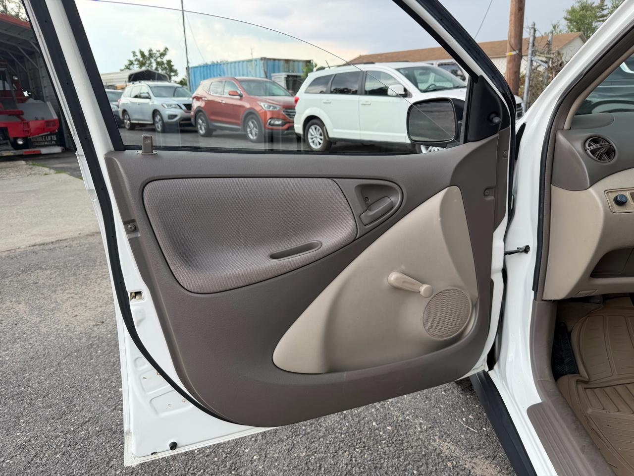 Toyota ECHO 4-Door Sedan 2003