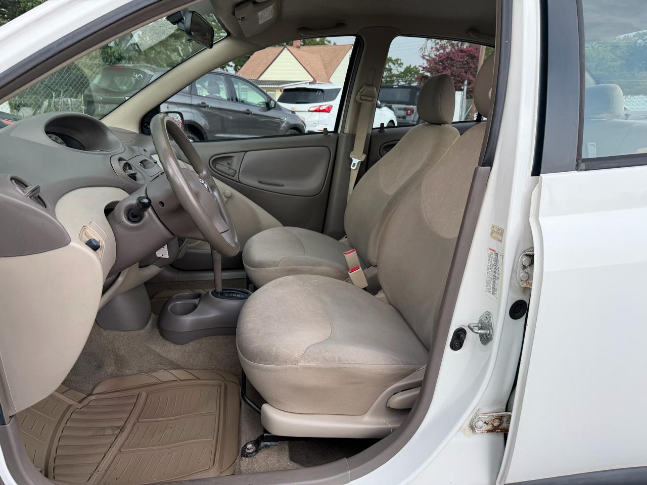 Toyota ECHO 4-Door Sedan 2003