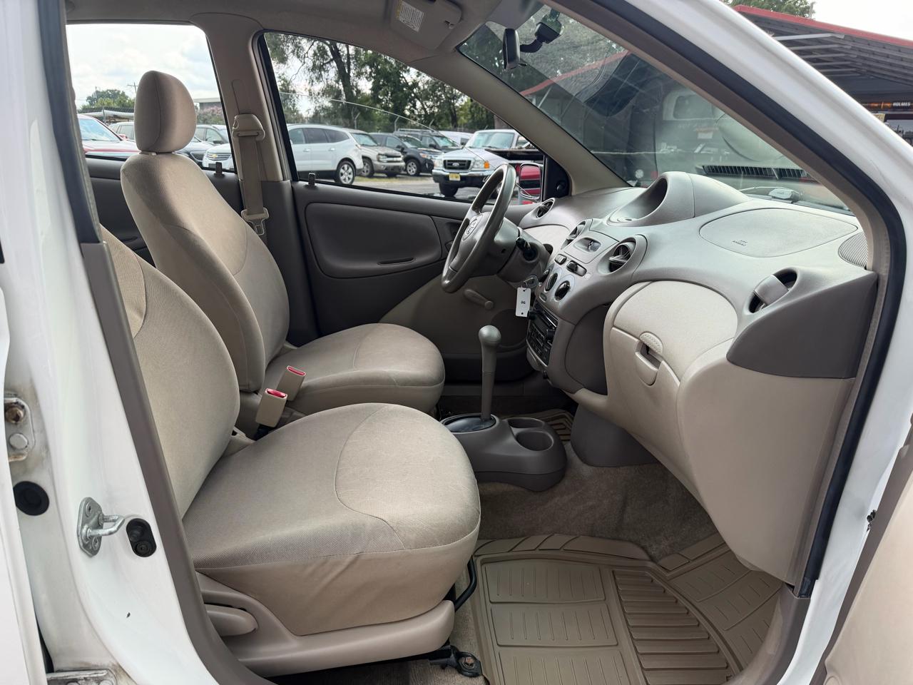 Toyota ECHO 4-Door Sedan 2003