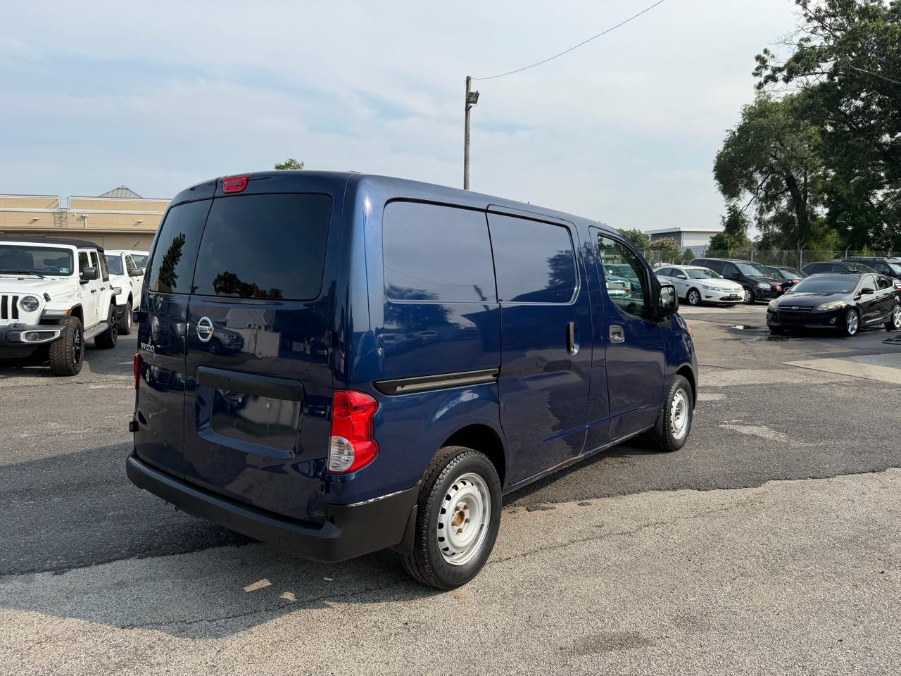 Nissan NV200 S 2014