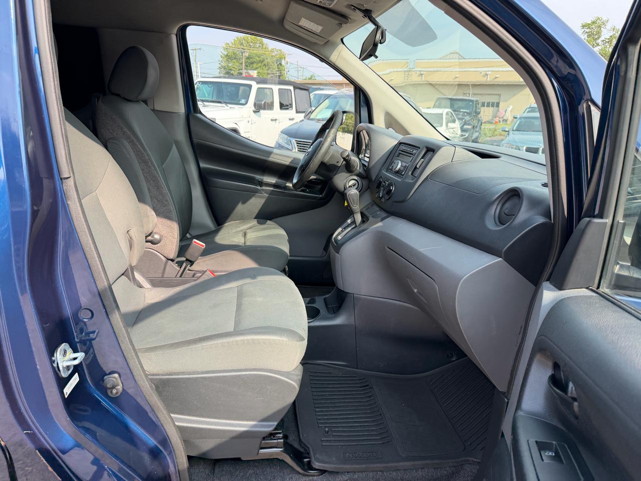 Nissan NV200 S 2014