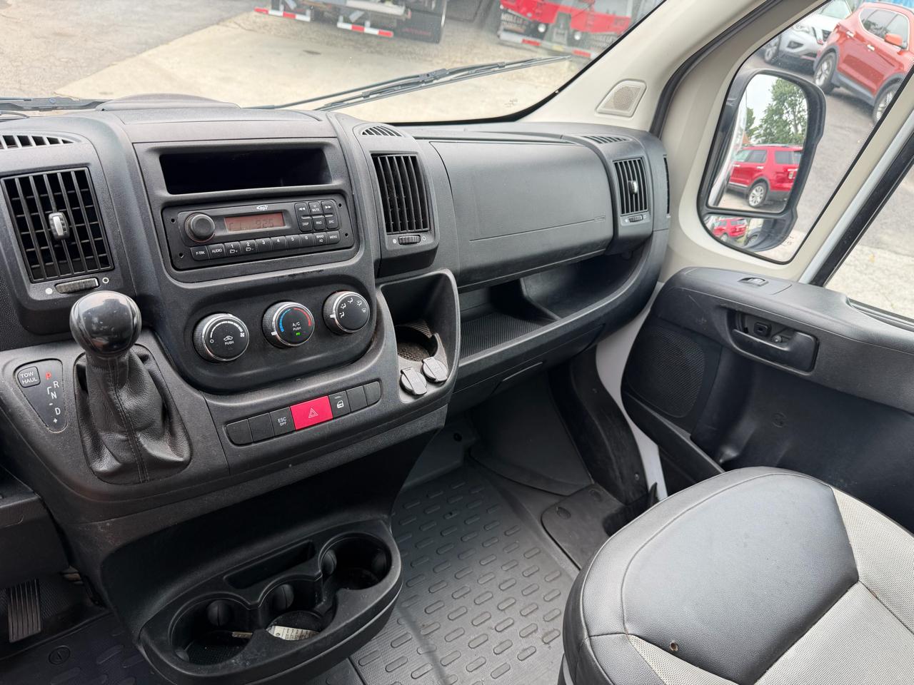 RAM Promaster 1500 Low Roof Tradesman 136-in. WB 2016