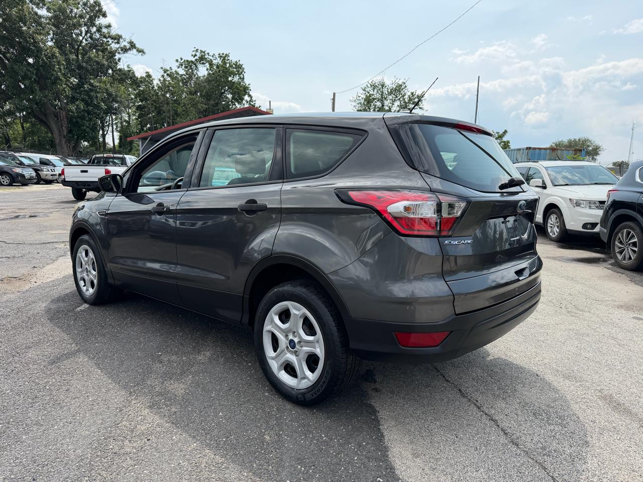 Ford Escape S FWD 2017