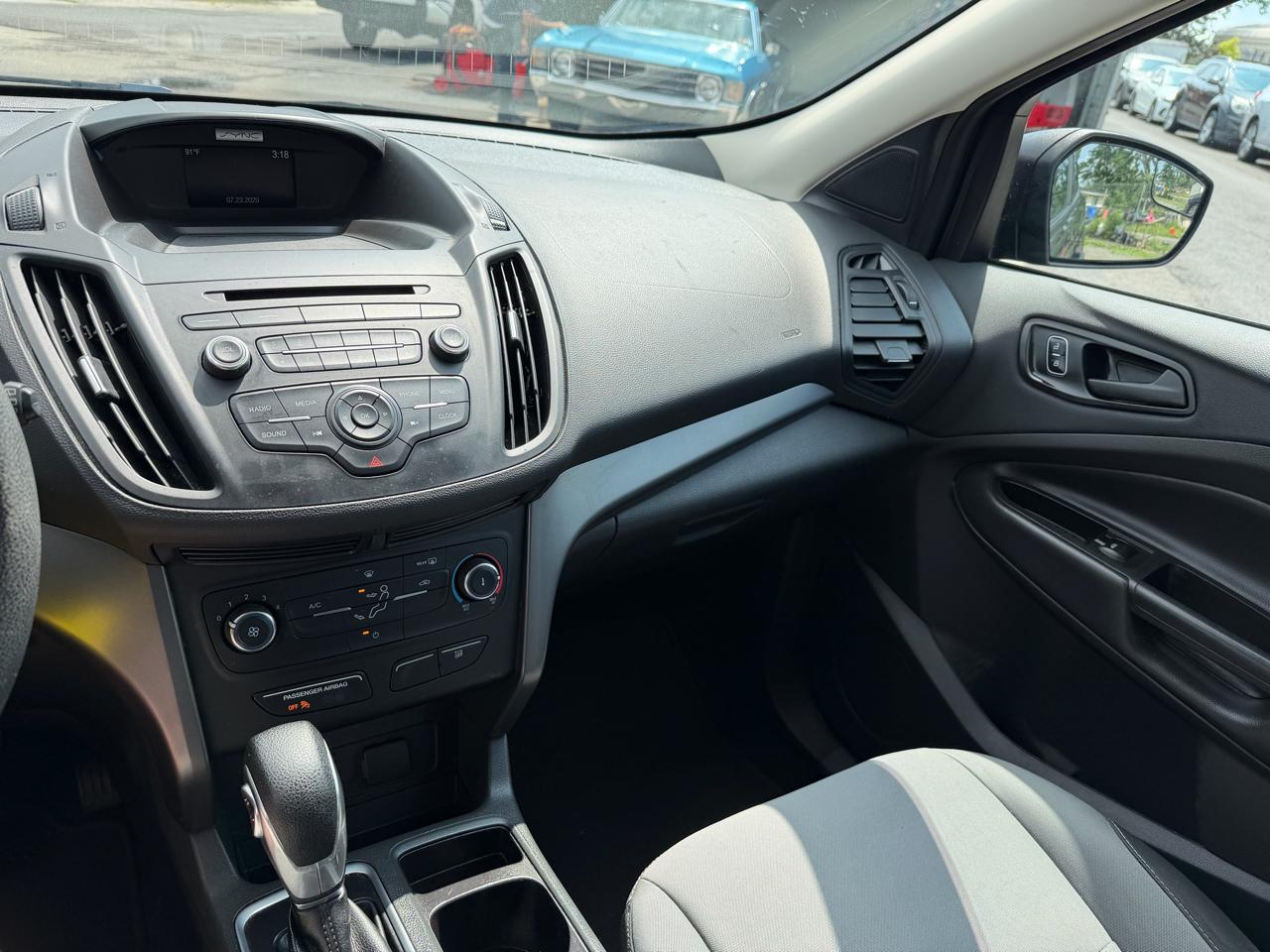Ford Escape S FWD 2017