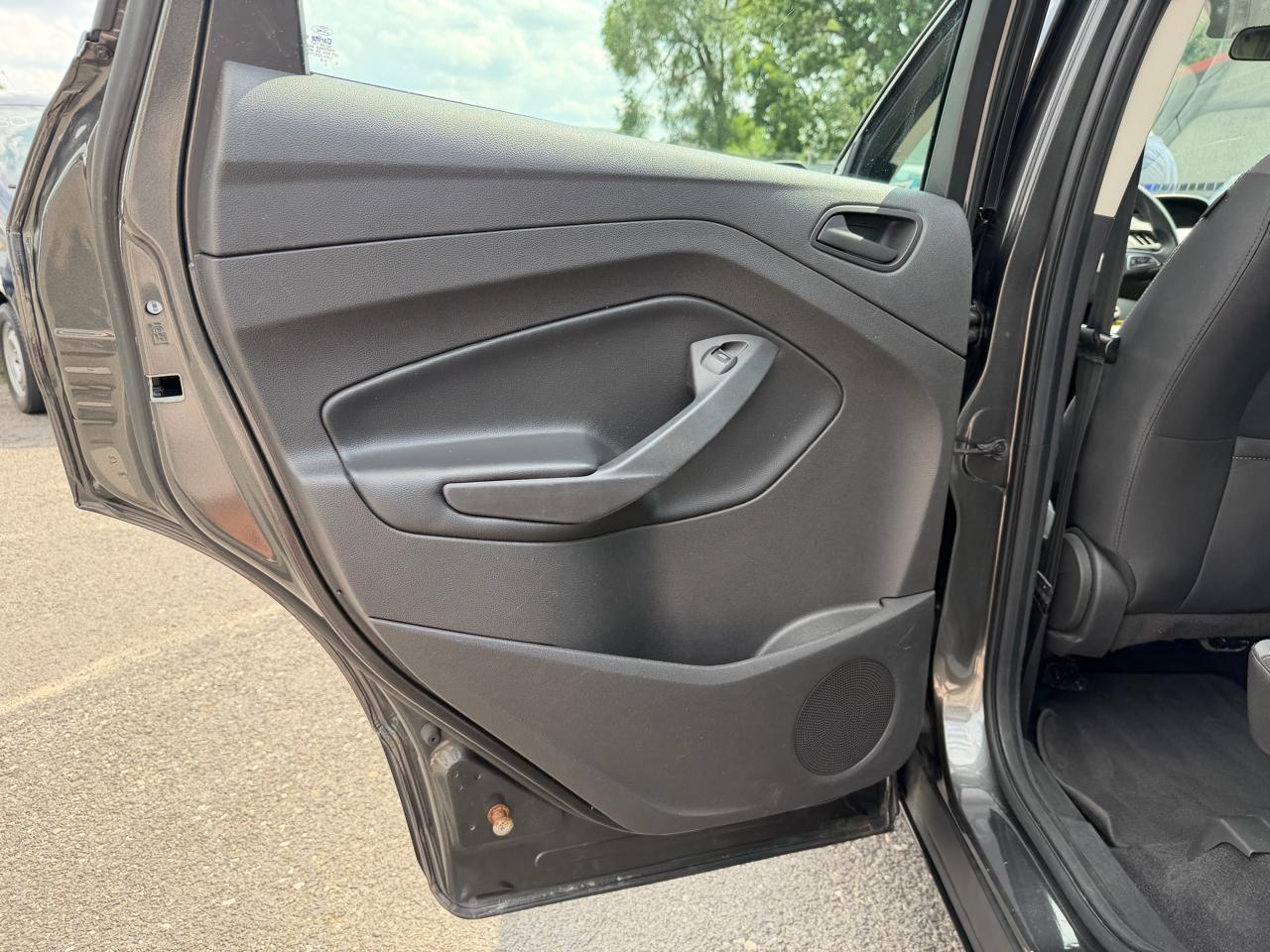 Ford Escape S FWD 2017