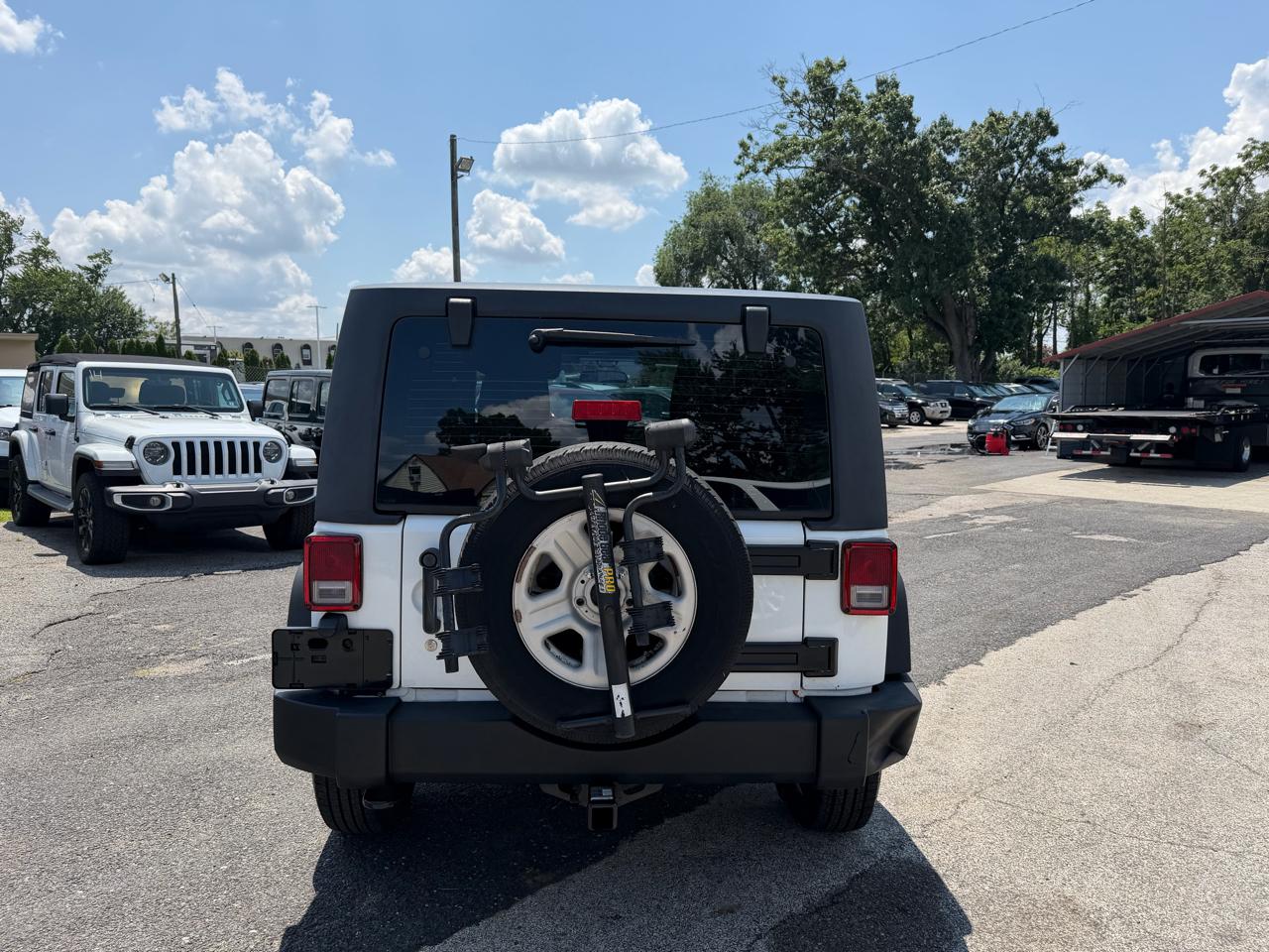 Jeep Wrangler Sport 4WD 2012