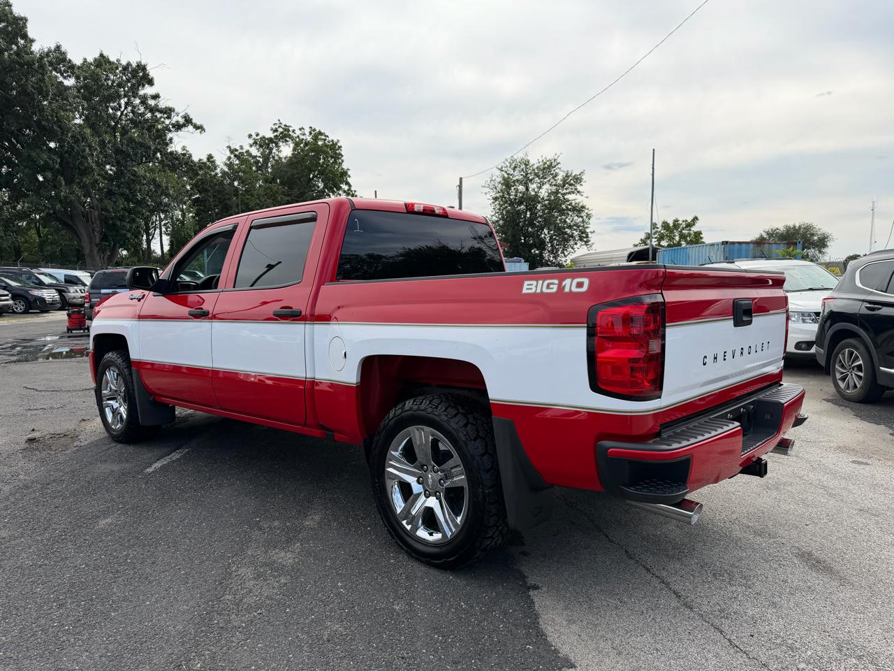 Chevrolet Silverado 1500 4WD Crew Cab 143.5" Custom 2018