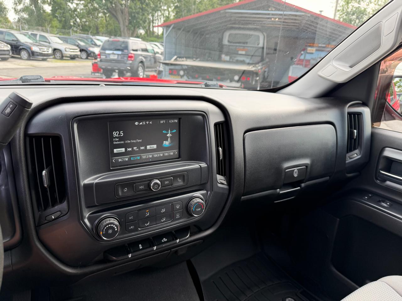 Chevrolet Silverado 1500 4WD Crew Cab 143.5" Custom 2018