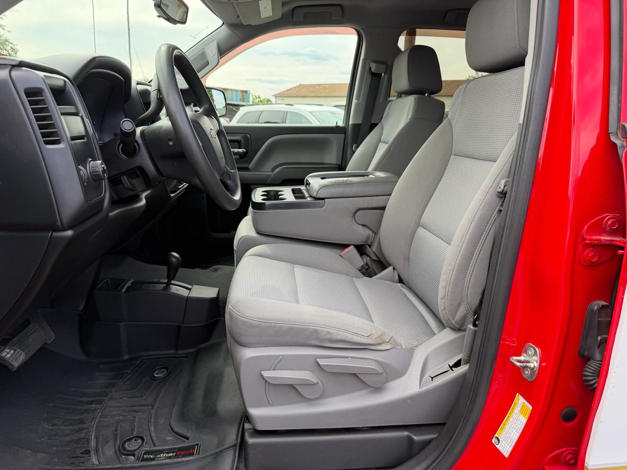 Chevrolet Silverado 1500 4WD Crew Cab 143.5" Custom 2018