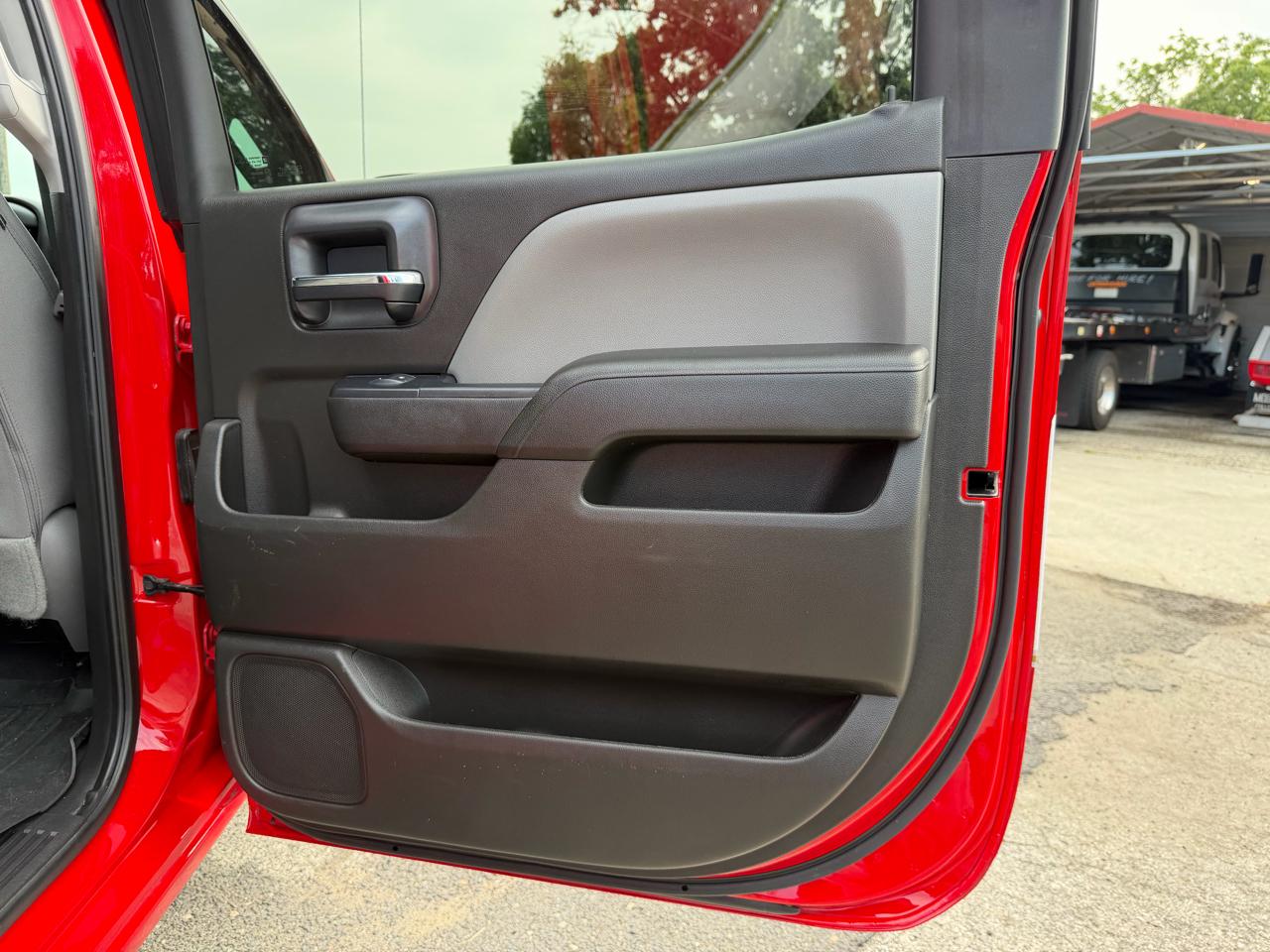 Chevrolet Silverado 1500 4WD Crew Cab 143.5" Custom 2018
