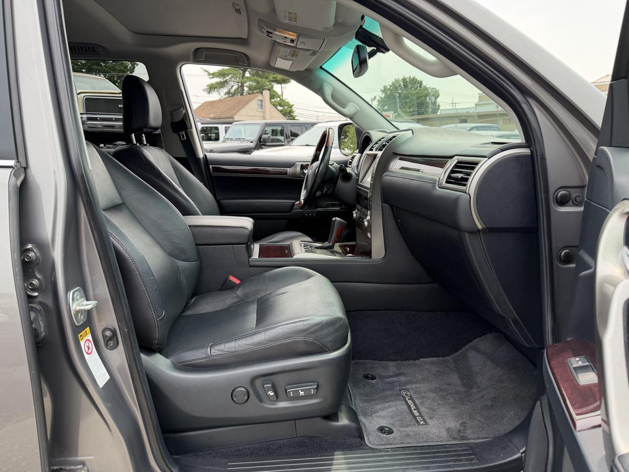 Lexus GX 460 Sport Utility 2014