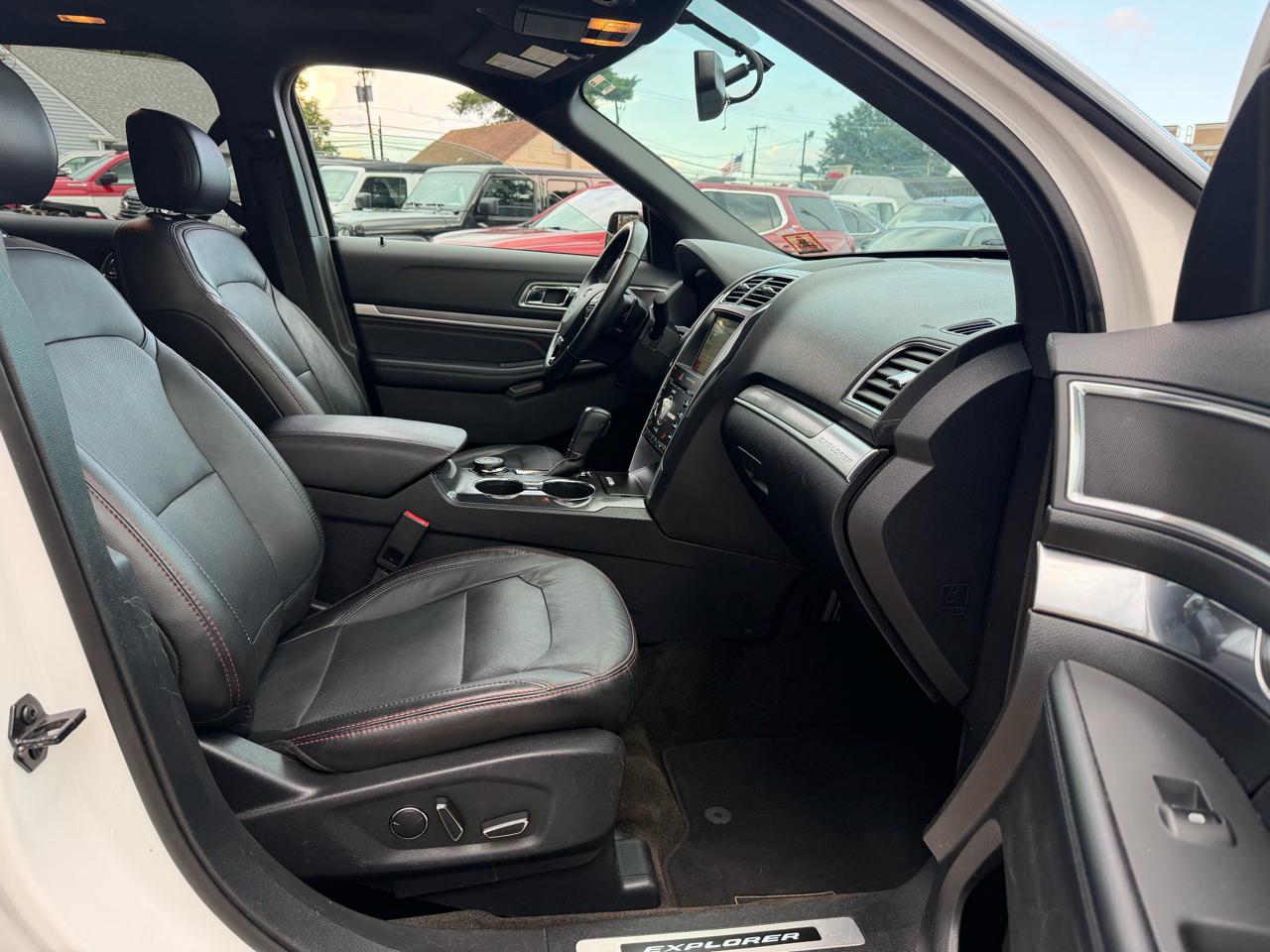 Ford Explorer Sport 4WD 2017