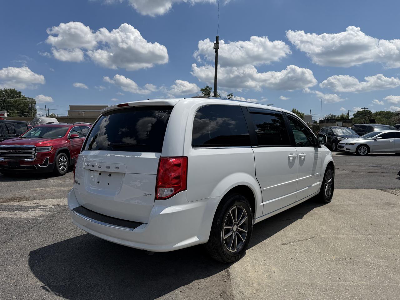 Dodge Grand Caravan SXT 2017