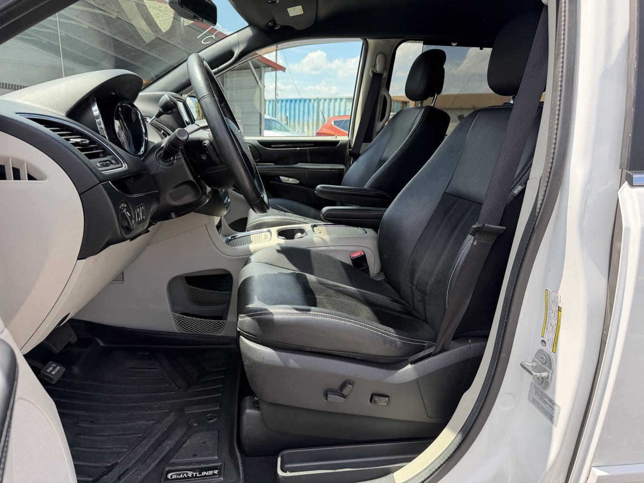 Dodge Grand Caravan SXT 2017