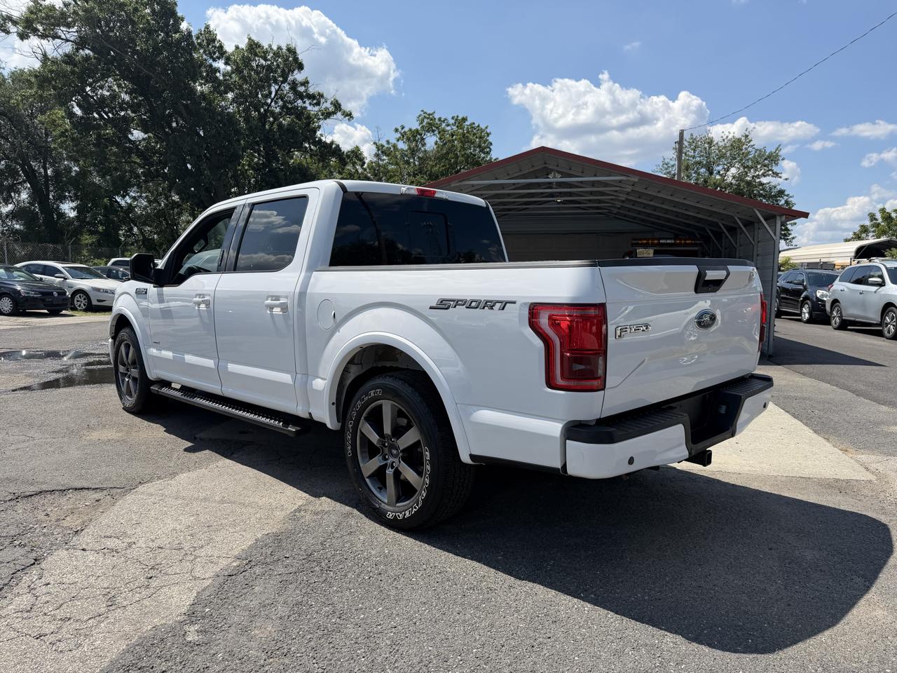 Ford F-150 2WD SuperCrew 145" FX2 Sport 2017
