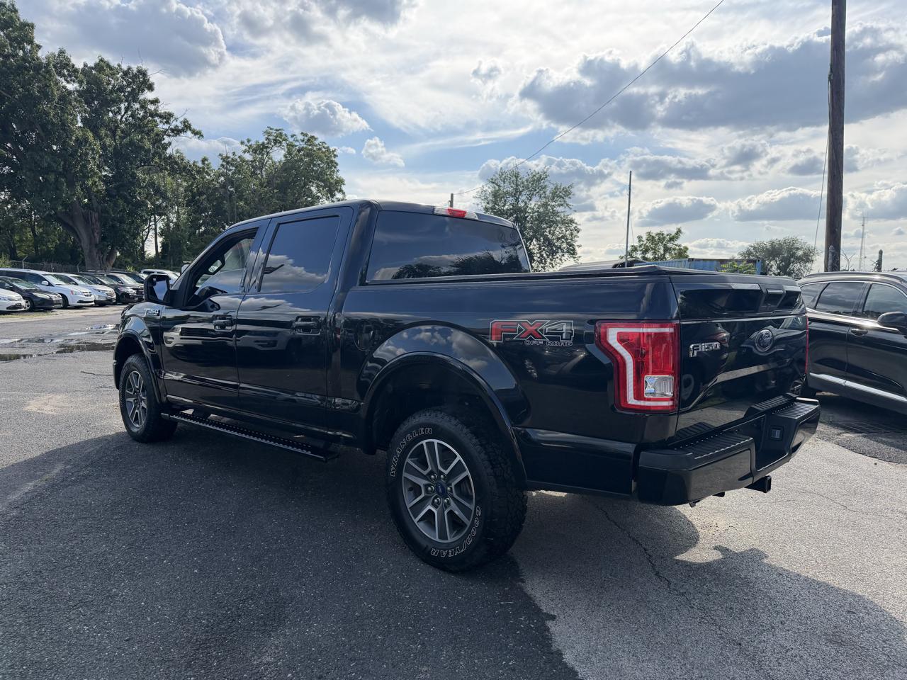 Ford F-150 4WD SuperCrew 145" FX4 2016
