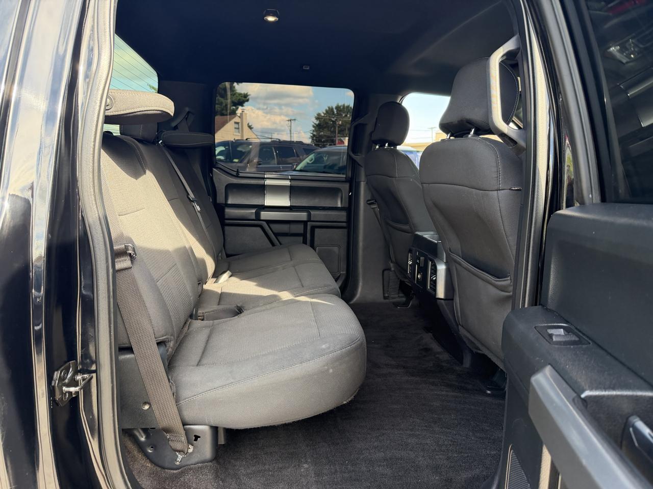 Ford F-150 4WD SuperCrew 145" FX4 2016