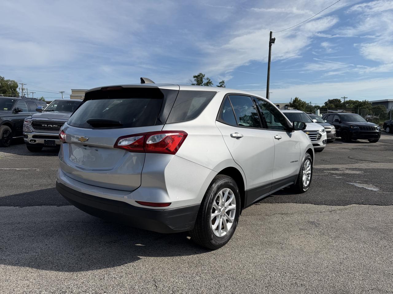 Chevrolet Equinox LS 2WD 2019