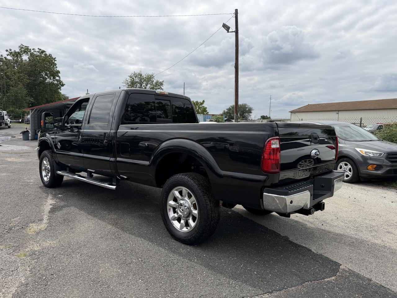 Ford F-350 SD Lariat Crew Cab Long Bed 4WD 2013