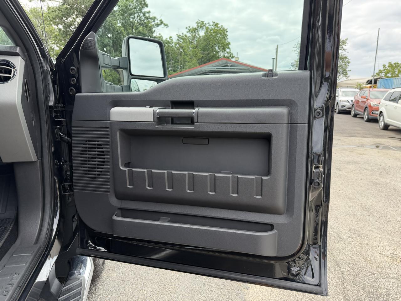 Ford F-350 SD Lariat Crew Cab Long Bed 4WD 2013