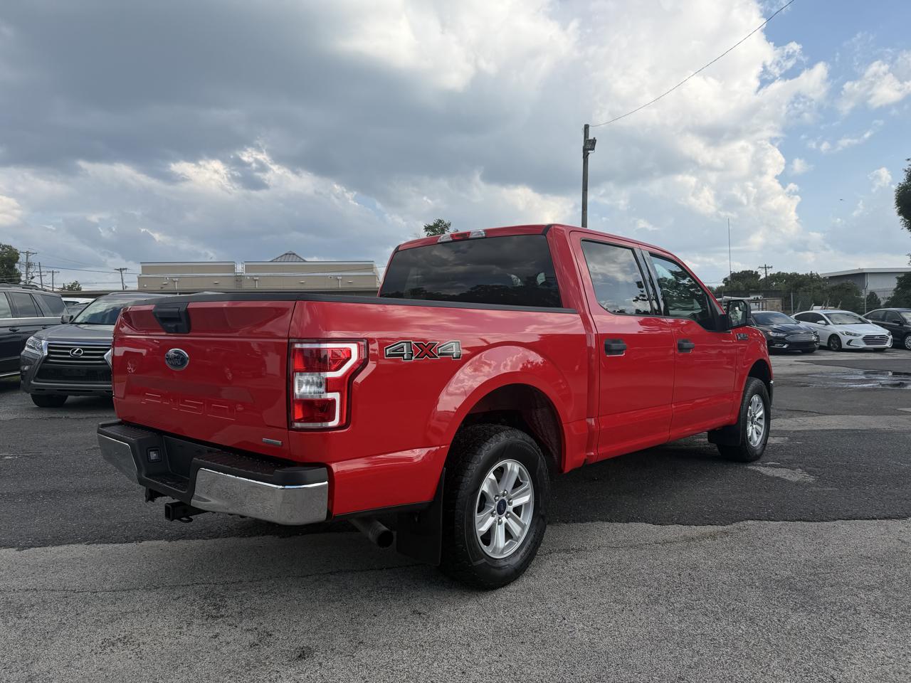 Ford F-150 4WD SuperCrew 150" XLT 2019