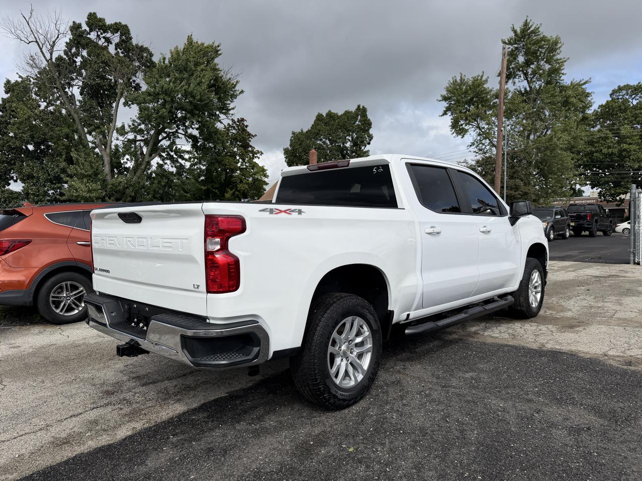 Chevrolet Silverado 1500 1LT Crew Cab 4WD 2019