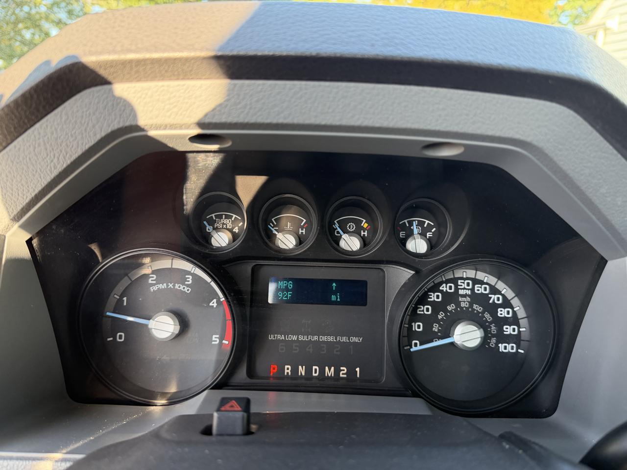 Ford F-350 SD XL 4WD 2012