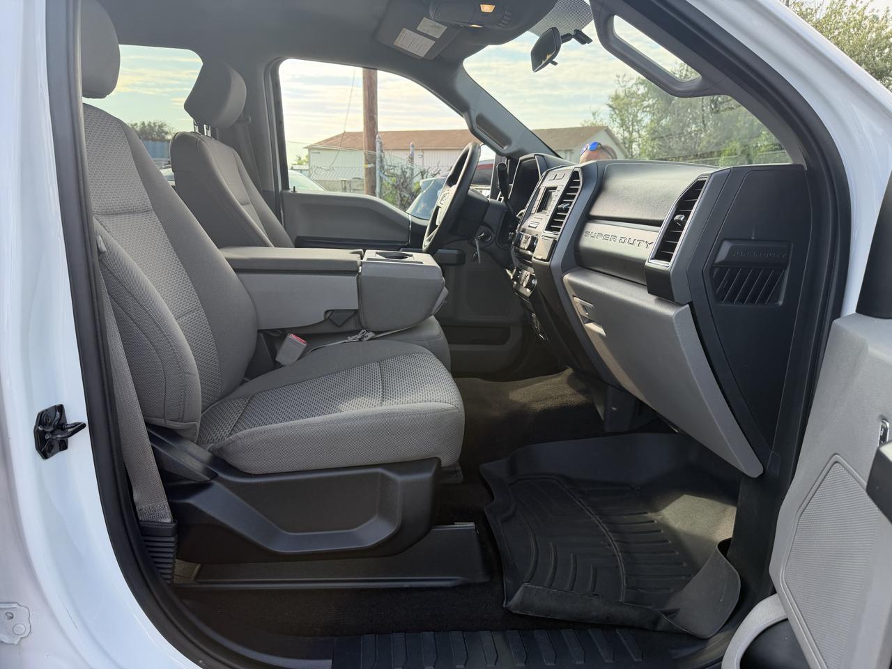 Ford F-250 SD XLT Crew Cab Short Bed 4WD 2018