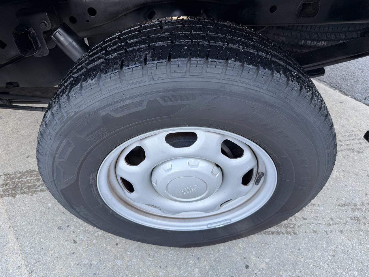 Ford F-150 S Reg. Cab Long Bed 2WD 2013