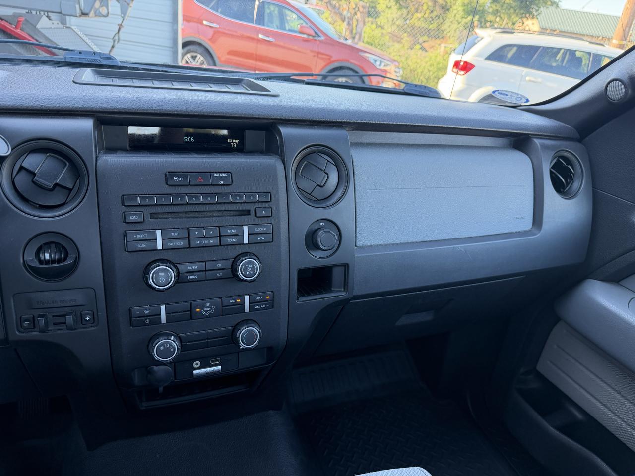 Ford F-150 S Reg. Cab Long Bed 2WD 2013
