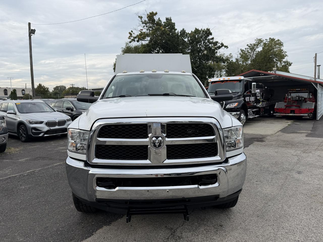 RAM 3500 Regular Cab SWB 4WD 2017