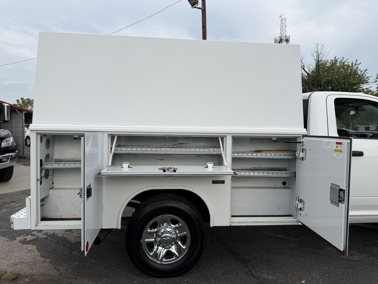 RAM 3500 Regular Cab SWB 4WD 2017